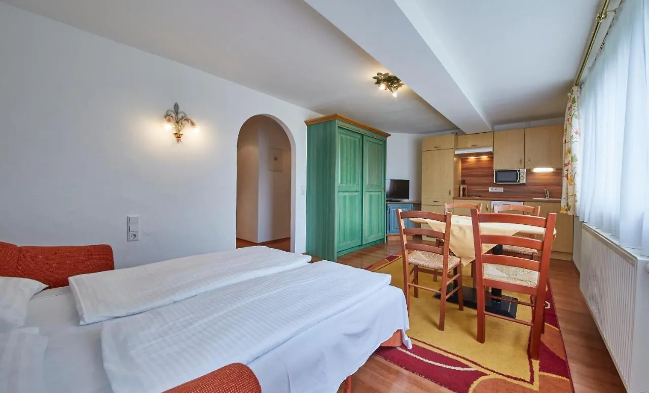 Chalet Haider Saalbach-Hinterglemm